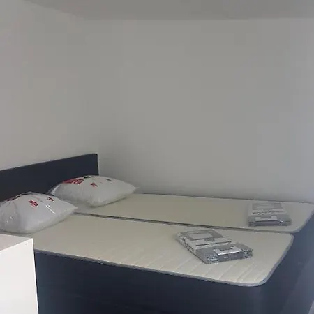 Le Bungalow Mantais Apartment *